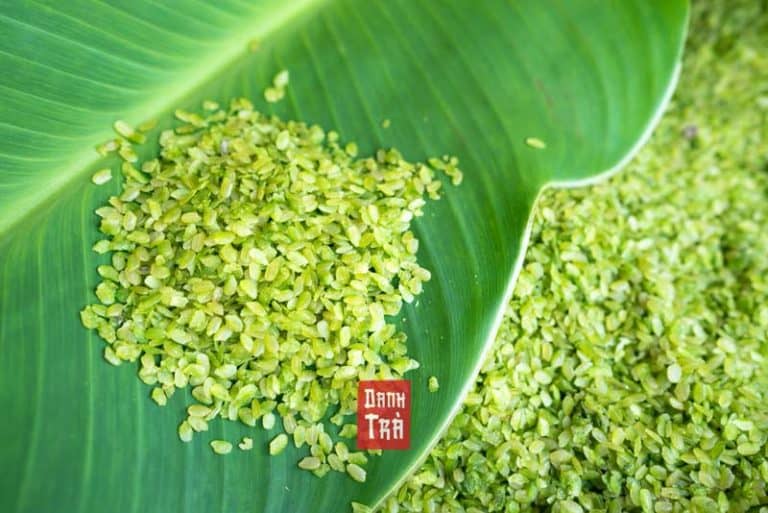 https://www.hatuyentea.com/Resource/Blogs/Thumbnails/1/1/tai-sao-tra-xanh-ngon-lai-co-mui-com-1.jpg